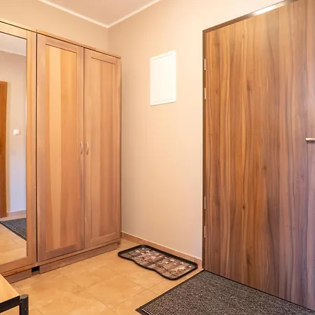 Apartment Planeta 200
